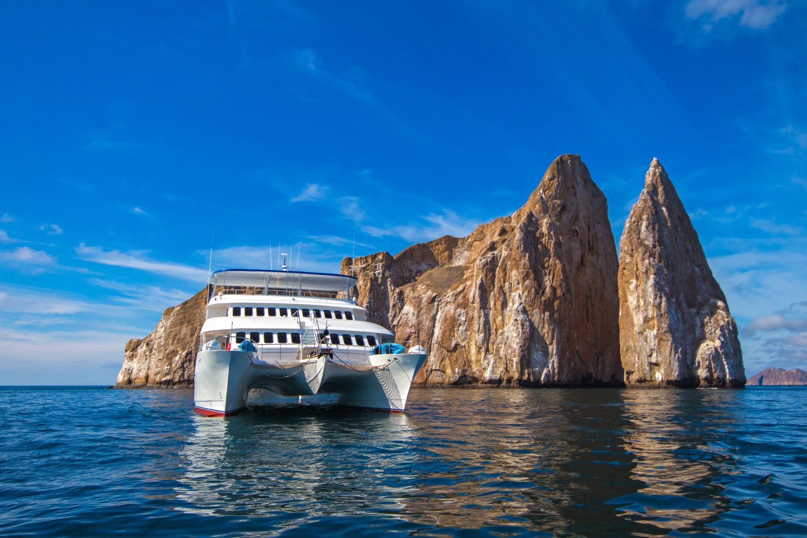 Tip Top II - Exterior